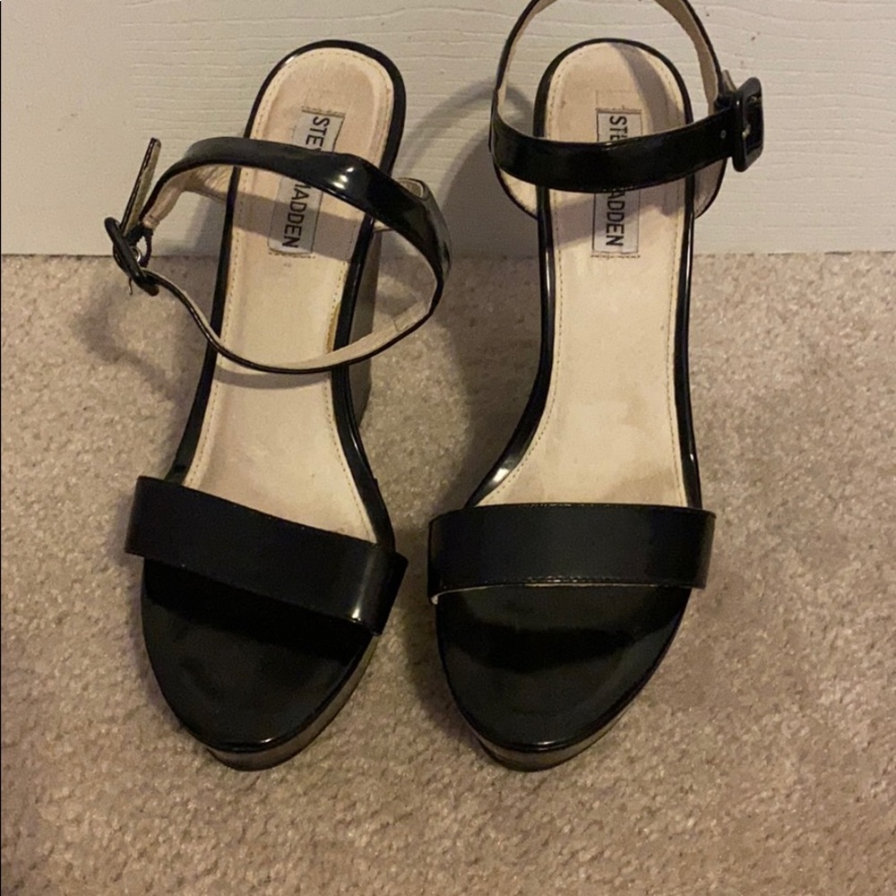 Black patent leather wedges